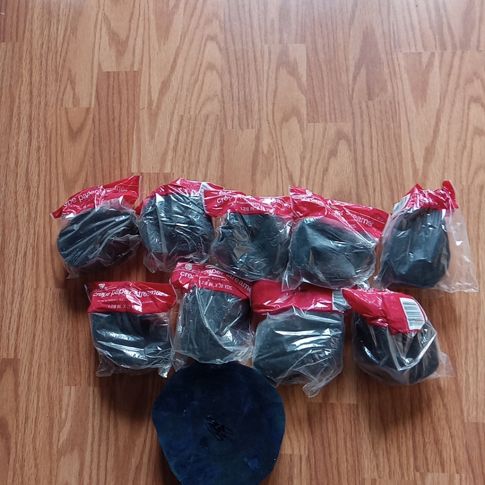 NIP Vintage American Greetings 9 Rolls Black Crepe Streamer 1 large roll